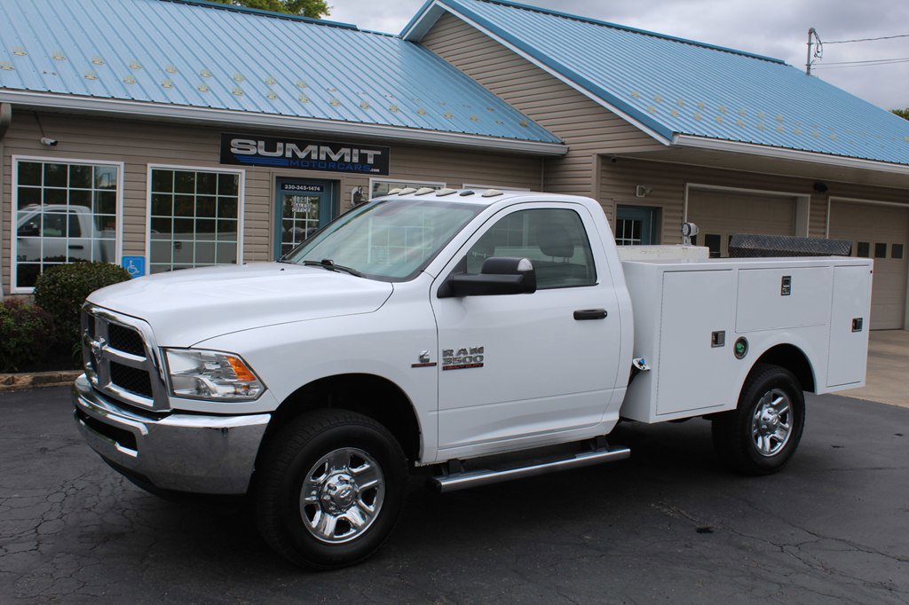 Used 2018 RAM 3500 Tradesman w/ Chrome Appearance Group AWD/4WD image 1
