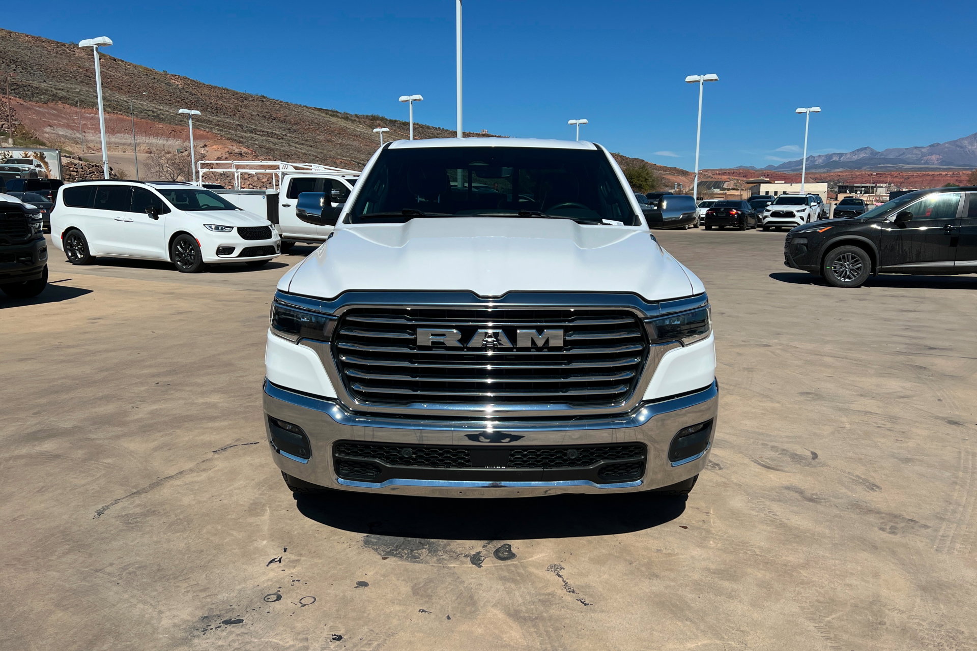 Used 2025 RAM 1500 Laramie image 8
