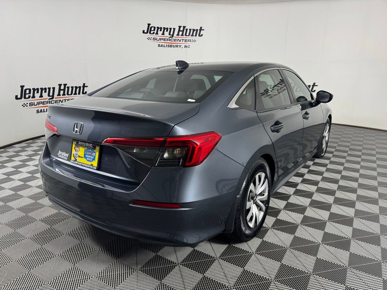 Used 2023 Honda Civic LX image 6