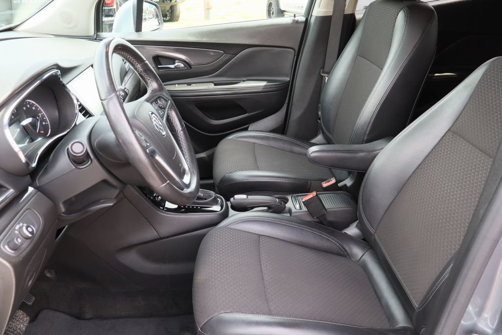 Used 2019 Buick Encore Preferred AWD/4WD image 21