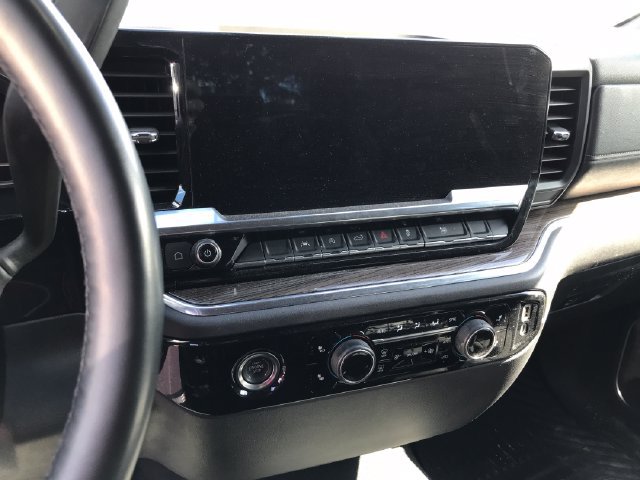 Certified 2024 Chevrolet Silverado 1500 LT AWD/4WD image 19