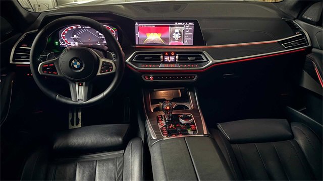 Used 2020 BMW X7 M50i w/ Executive Package image 37