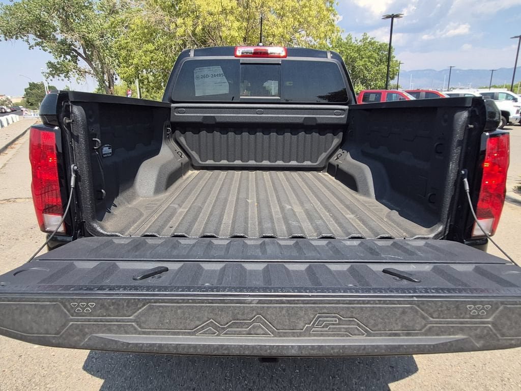 Certified 2025 Chevrolet Colorado Trail Boss AWD/4WD image 12
