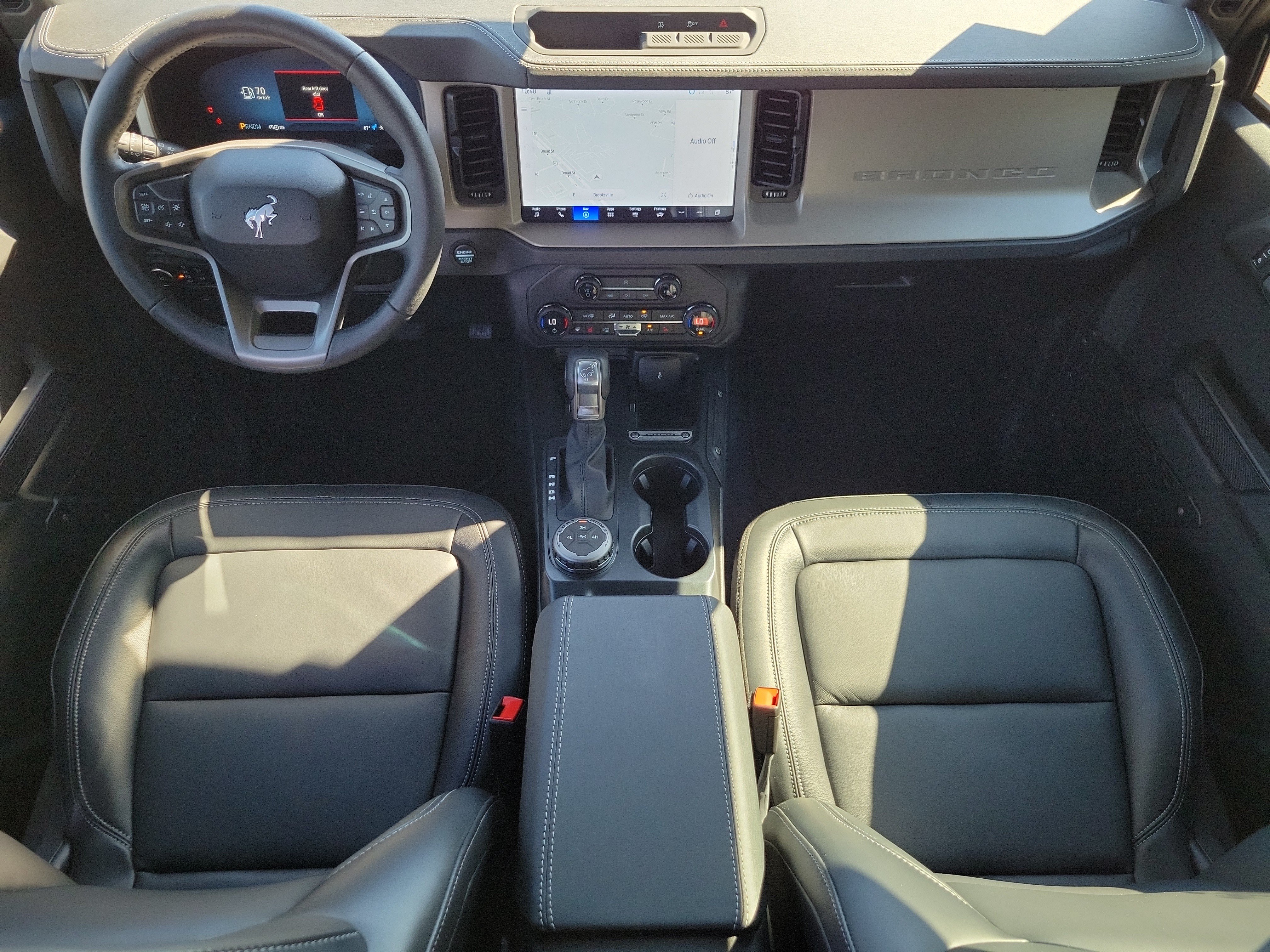 Used 2026 Ford Bronco Outer Banks AWD/4WD image 24
