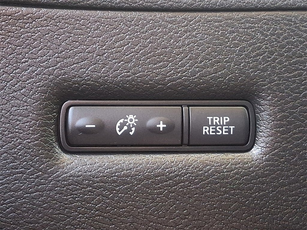 Used 2018 Nissan Murano SL image 24