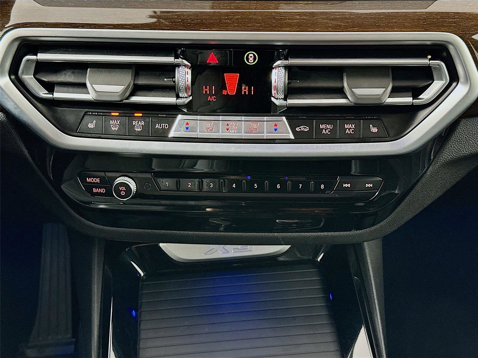 Used 2022 BMW X3 xDrive30i w/ Convenience Package image 16