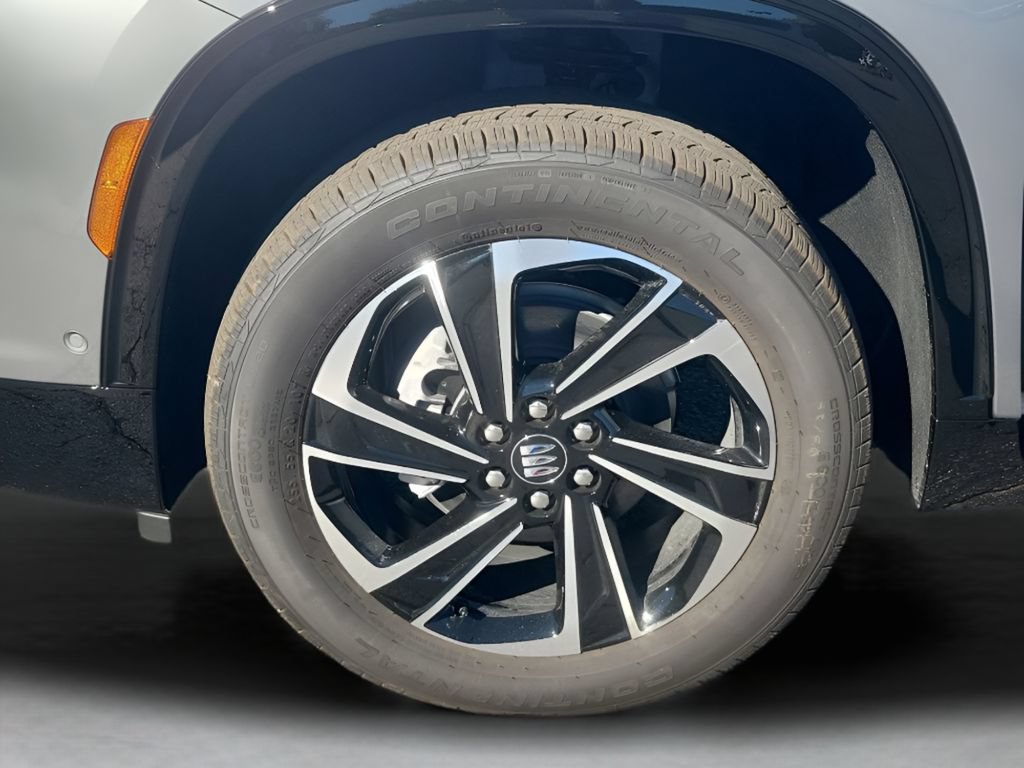 New 2026 Buick Enclave Sport Touring w/ Super Cruise Package FWD image 17