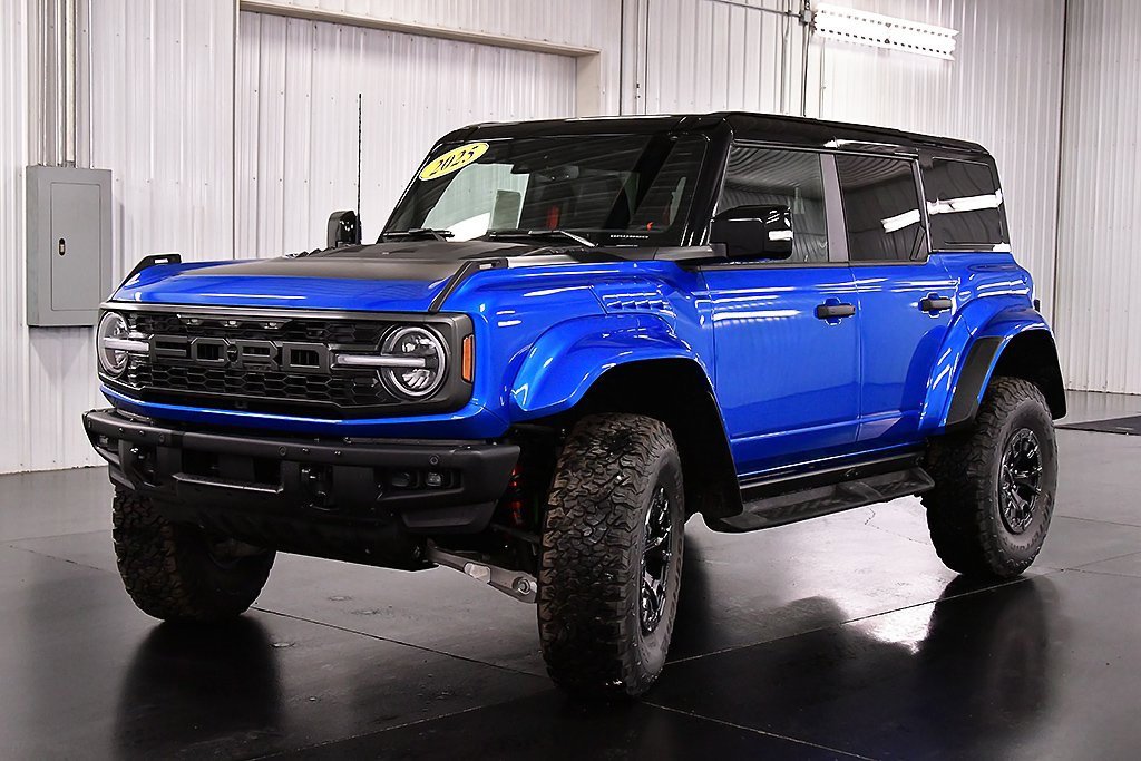 New 2025 Ford Bronco Raptor image 3