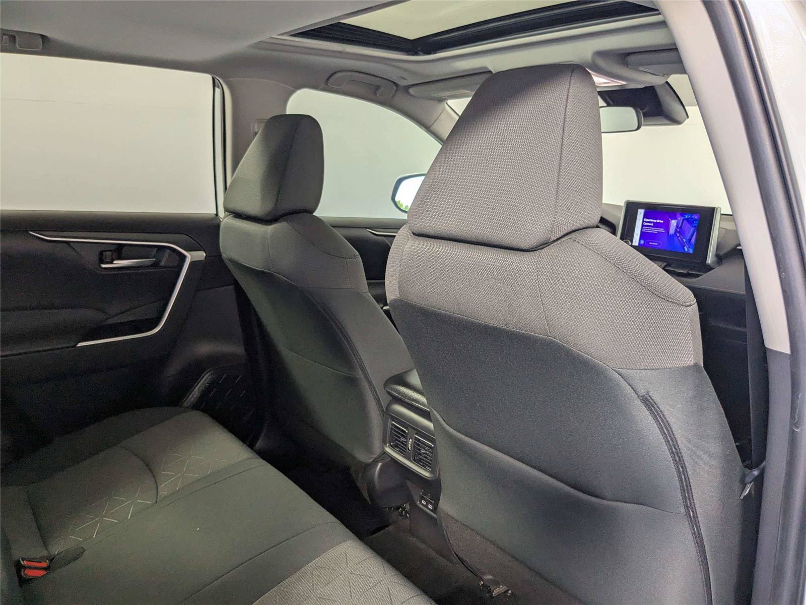 Used 2023 Toyota RAV4 XLE w/ Convenience Package FWD image 29