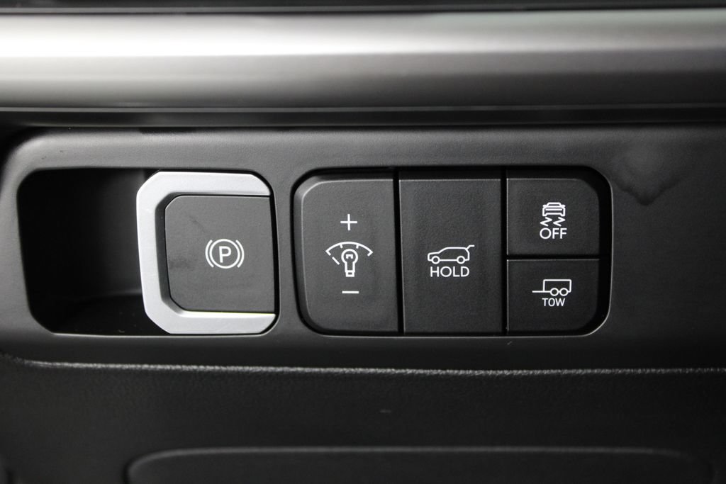 Certified 2025 Hyundai Santa Fe XRT AWD/4WD image 26