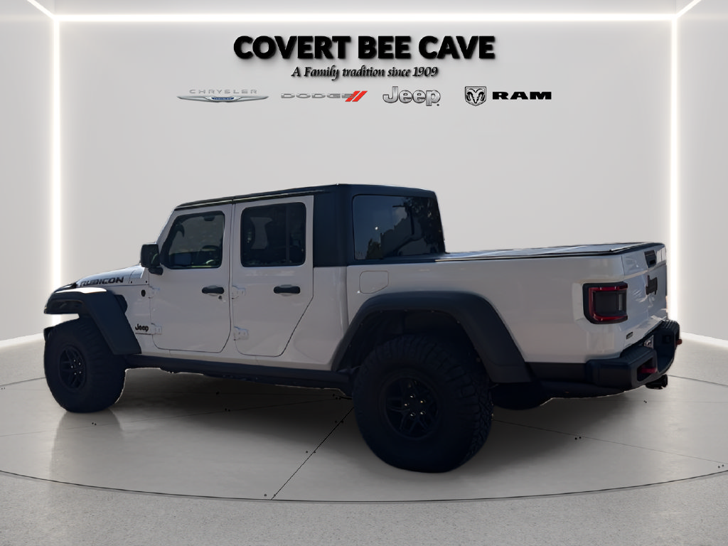 Used 2023 Jeep Gladiator Rubicon w/ Cold Weather Group AWD/4WD image 6