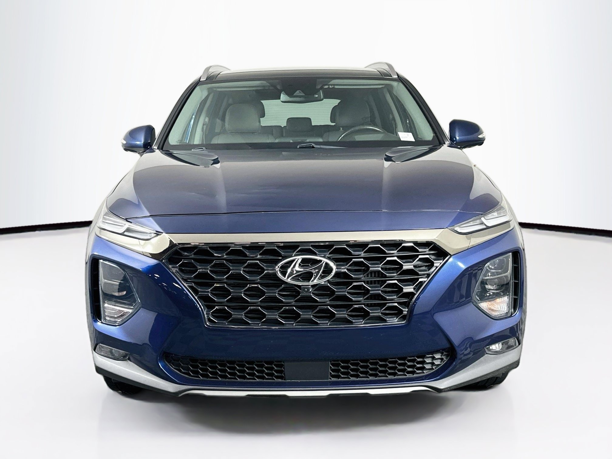 Used 2020 Hyundai Santa Fe Limited w/ Cargo Package FWD image 2