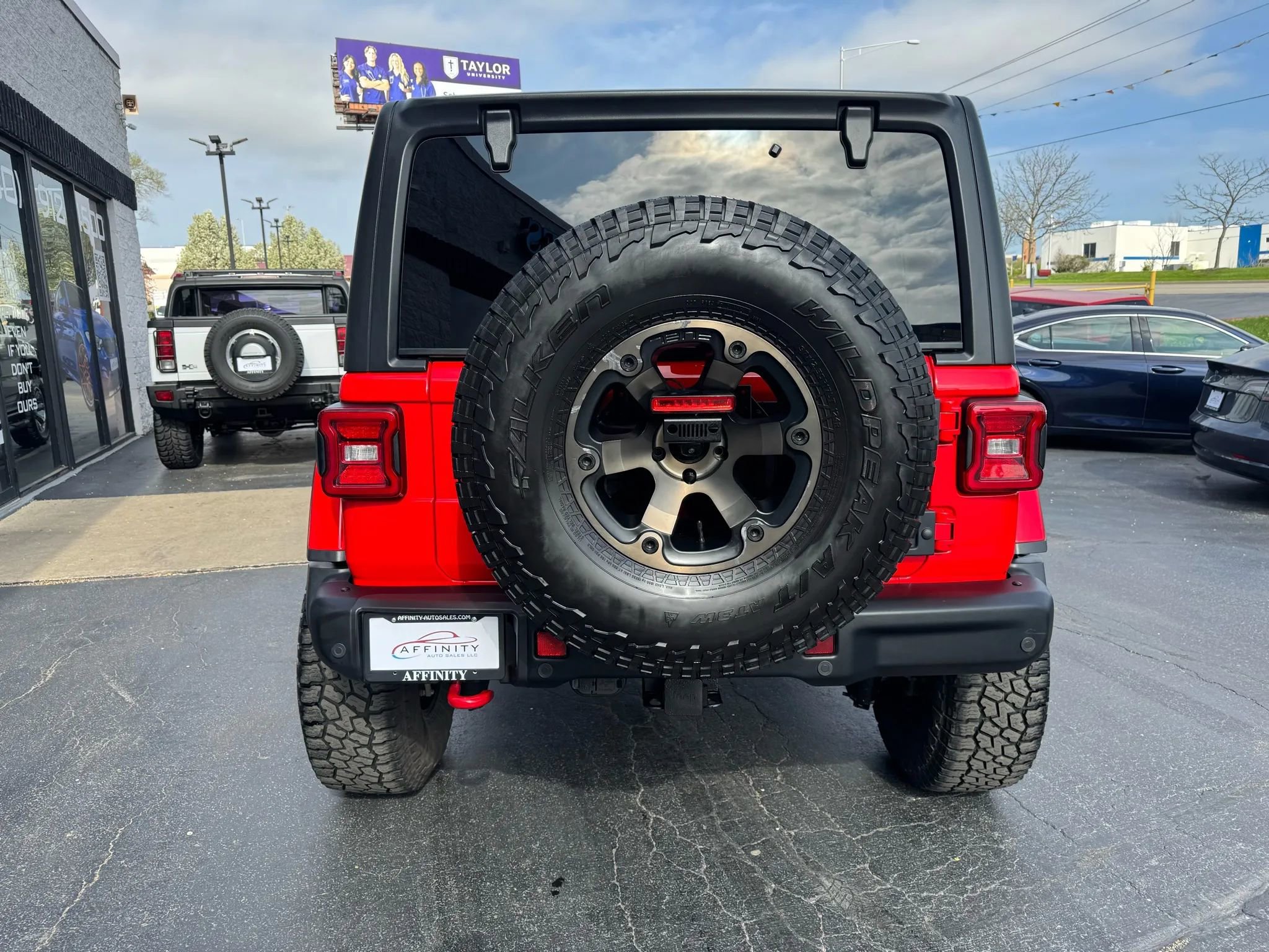 Used 2018 Jeep Wrangler Unlimited Rubicon image 4