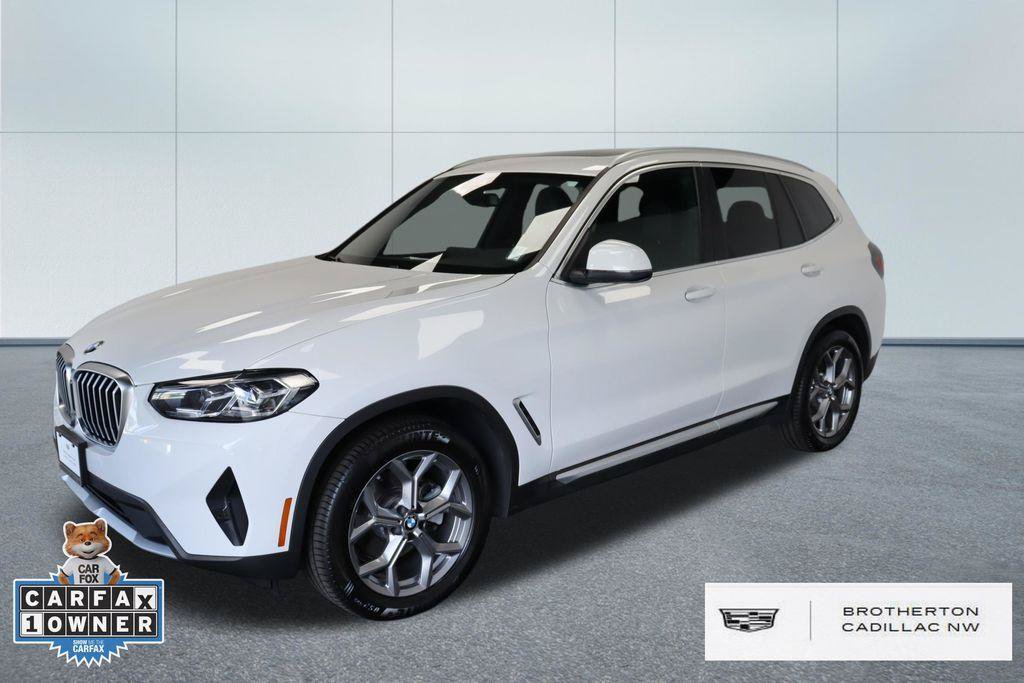 Used 2024 BMW X3 xDrive30i w/ Premium Essential Package AWD/4WD image 1