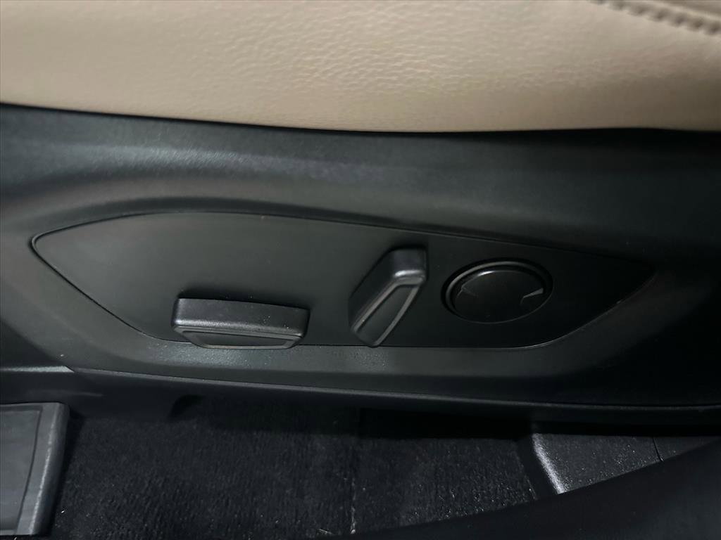 Certified 2022 Ford Explorer Limited w/ Equipment Group 301A image 39