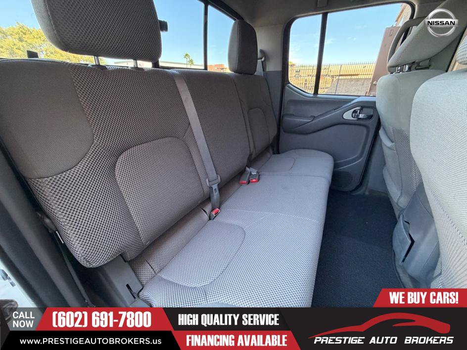 Used 2015 Nissan Frontier SV w/ SV Value Truck Package AWD/4WD image 37