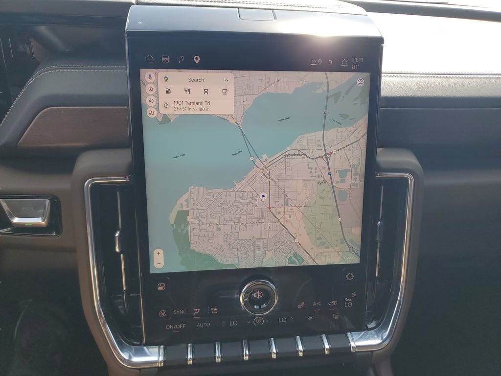 Used 2025 GMC Yukon Denali Ultimate image 22