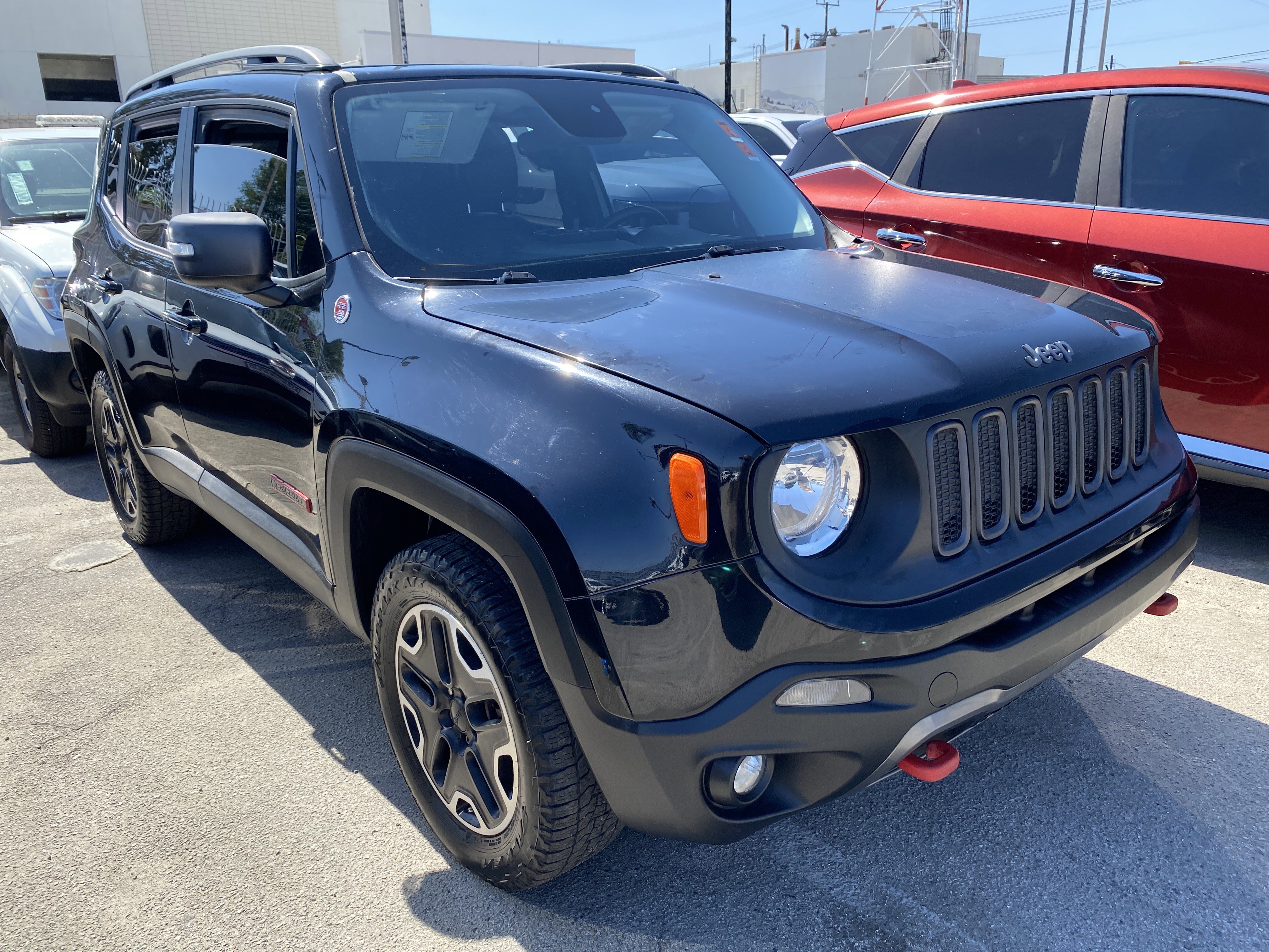 Used 2015 Jeep Renegade Trailhawk w/ Premium Leather Group image 6