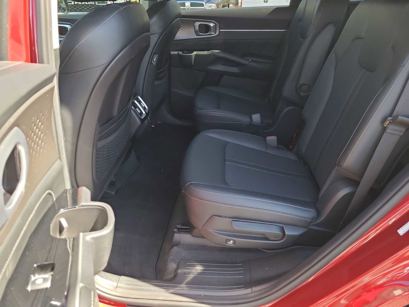 Used 2022 Kia Sorento SX image 21