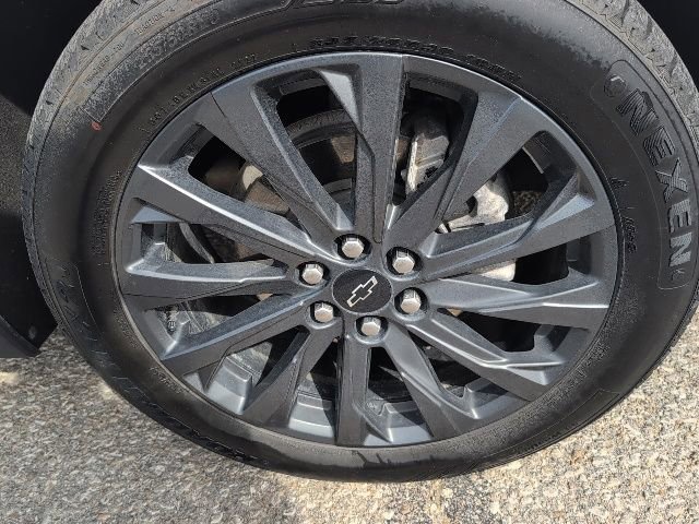 Used 2022 Chevrolet Traverse RS image 23