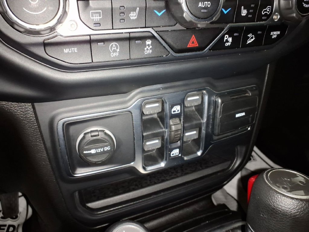 Used 2020 Jeep Wrangler Unlimited Sport S AWD/4WD image 27