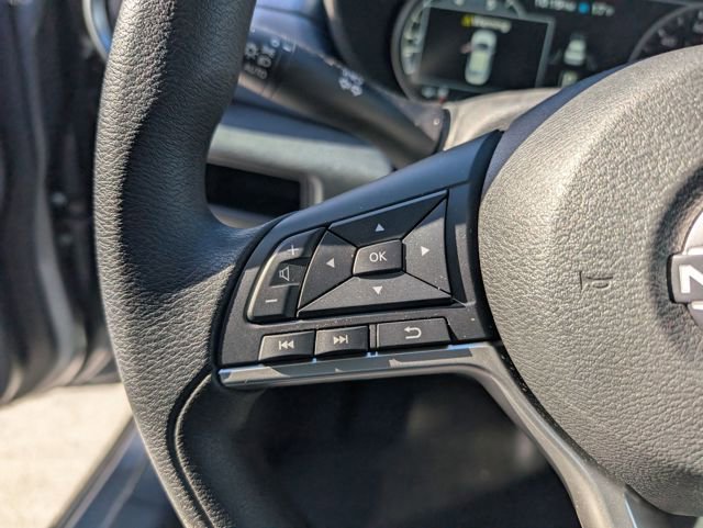 New 2025 Nissan Versa SV w/ Trunk Package FWD image 16