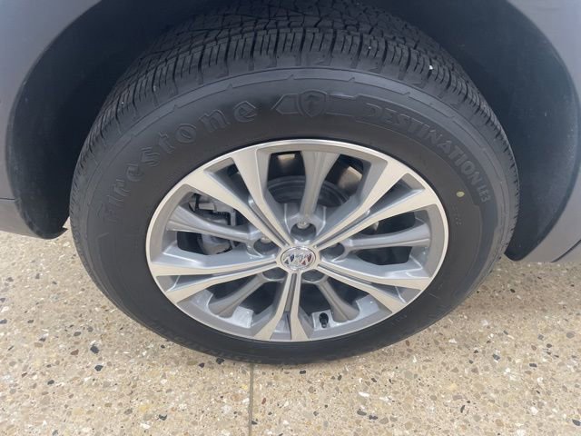 Used 2022 Buick Envision Preferred image 35