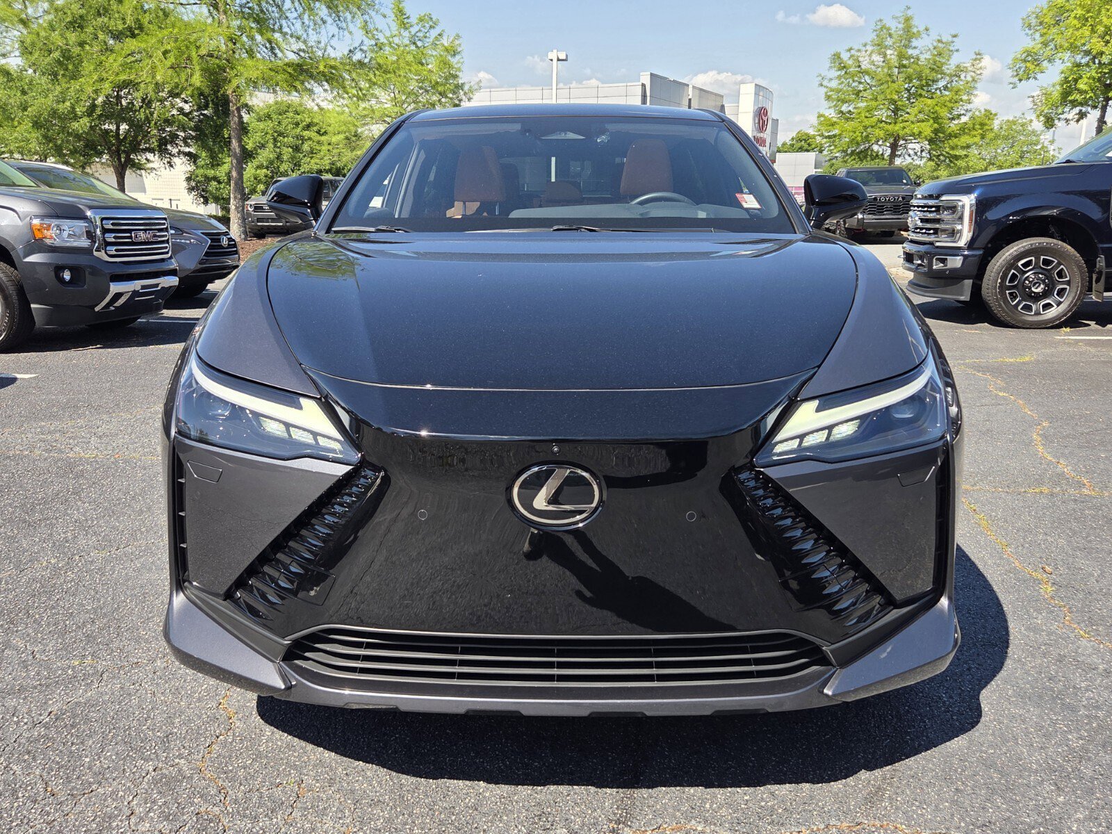 Used 2024 Lexus RZ 450e Premium w/ Accessory Package (Z1) AWD/4WD image 2
