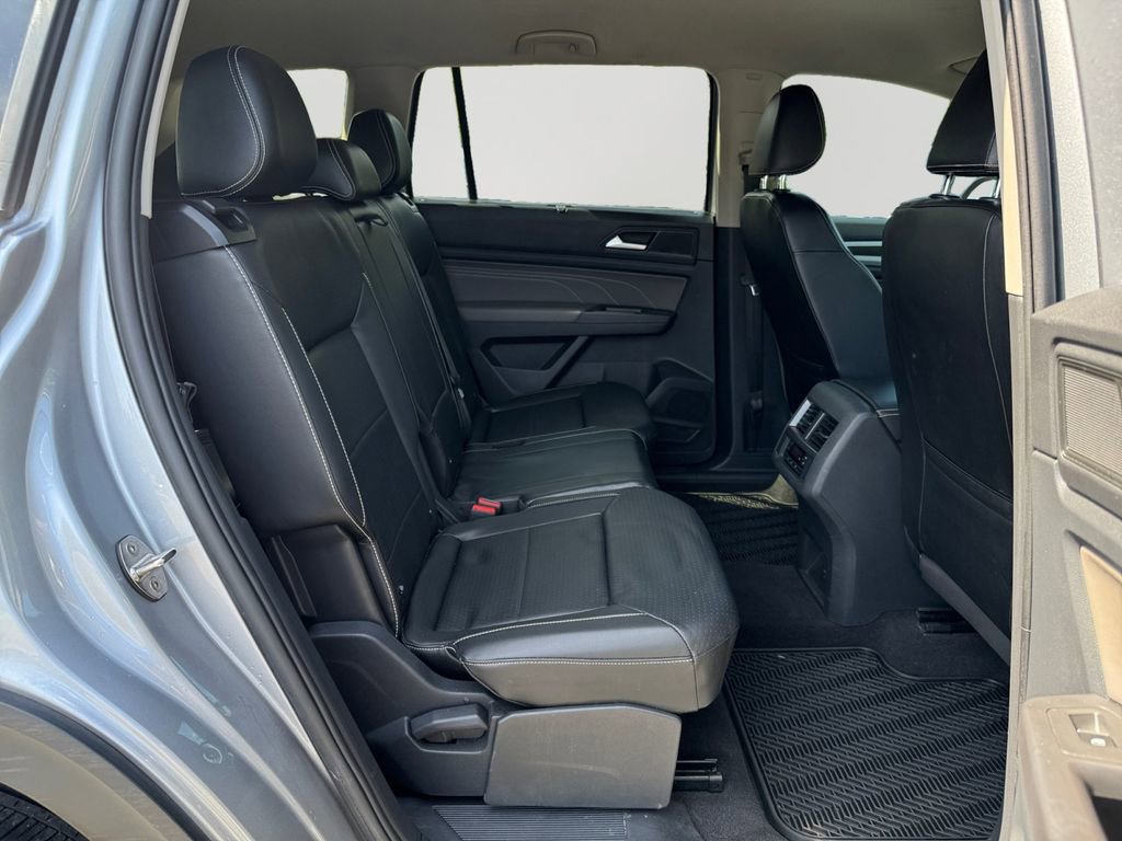 Used 2022 Volkswagen Atlas SE image 13