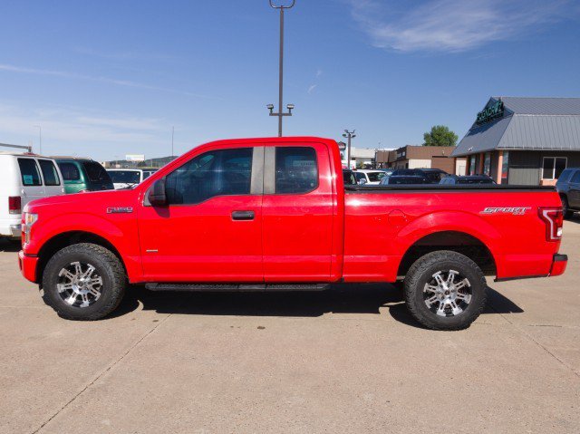 Used 2015 Ford F150 XL w/ Equipment Group 101A Mid AWD/4WD image 3