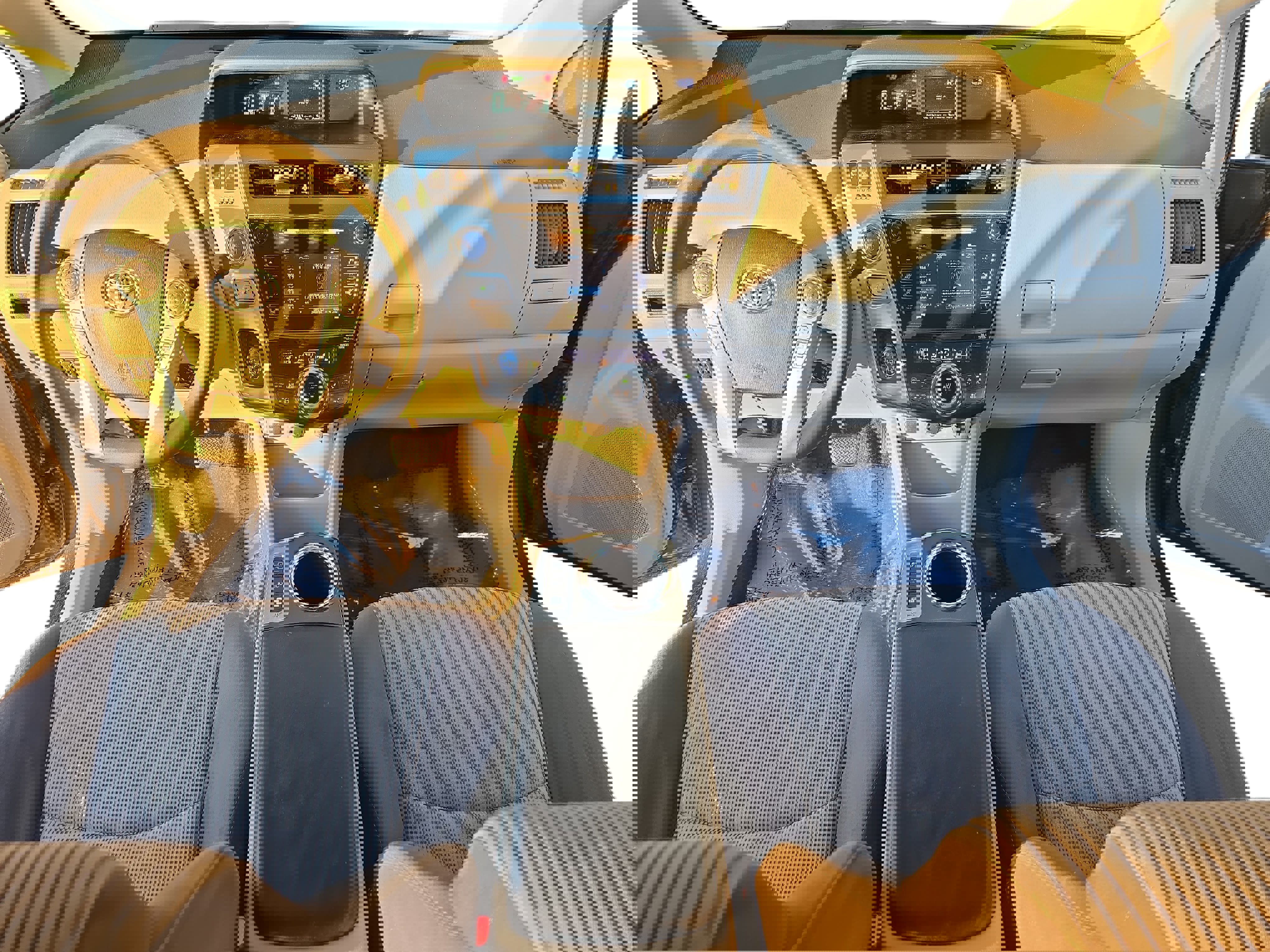 Used 2016 Toyota Prius V Three image 9