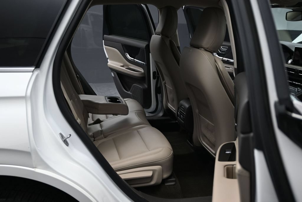 Used 2021 Lincoln Corsair AWD image 21