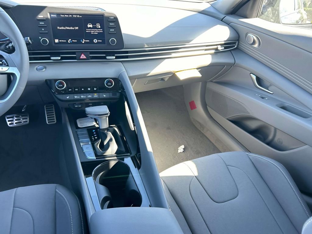 New 2026 Hyundai Elantra SEL Sport image 20