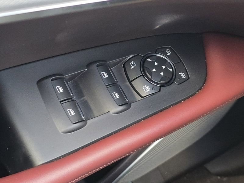 Used 2019 Lincoln Nautilus Black Label FWD image 13