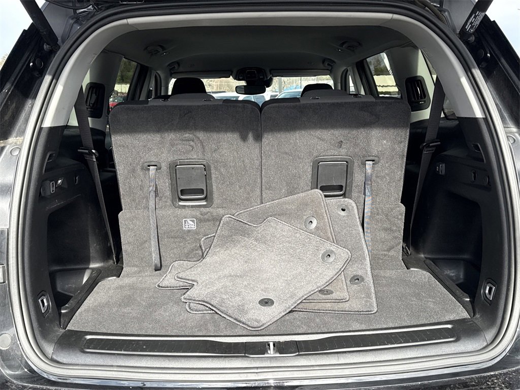 Used 2022 Jeep Grand Cherokee L Laredo w/ Luxury Tech Group I image 15