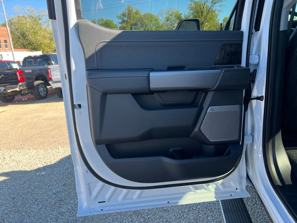 New 2026 Ford F250 Lariat w/ Tremor Off-Road Package image 15