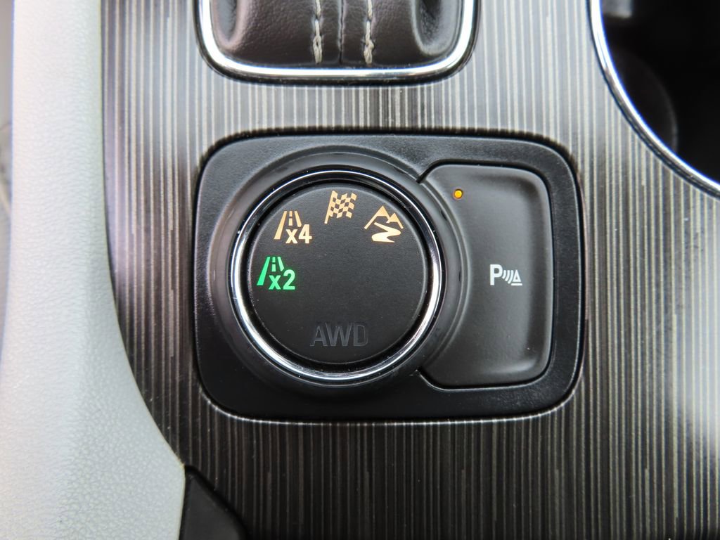 Used 2017 GMC Acadia SLT image 11