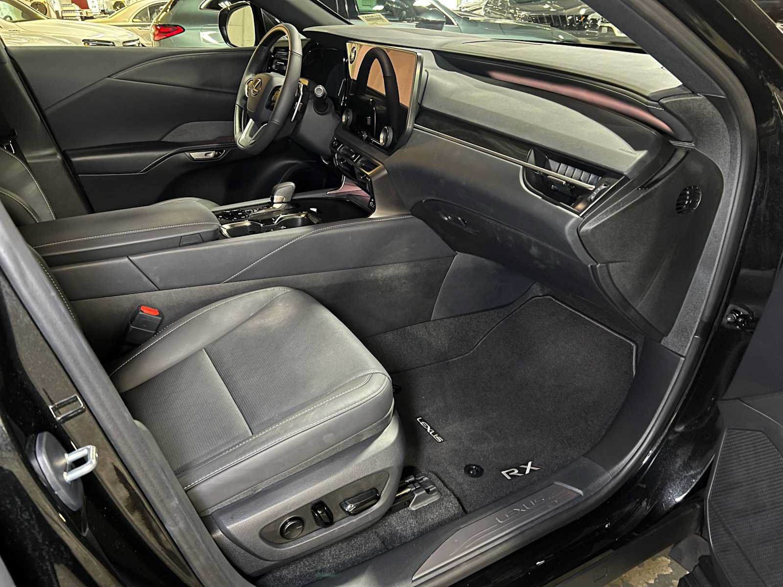 Used 2025 Lexus RX 350 Premium Plus w/ Convenience Package AWD/4WD image 11