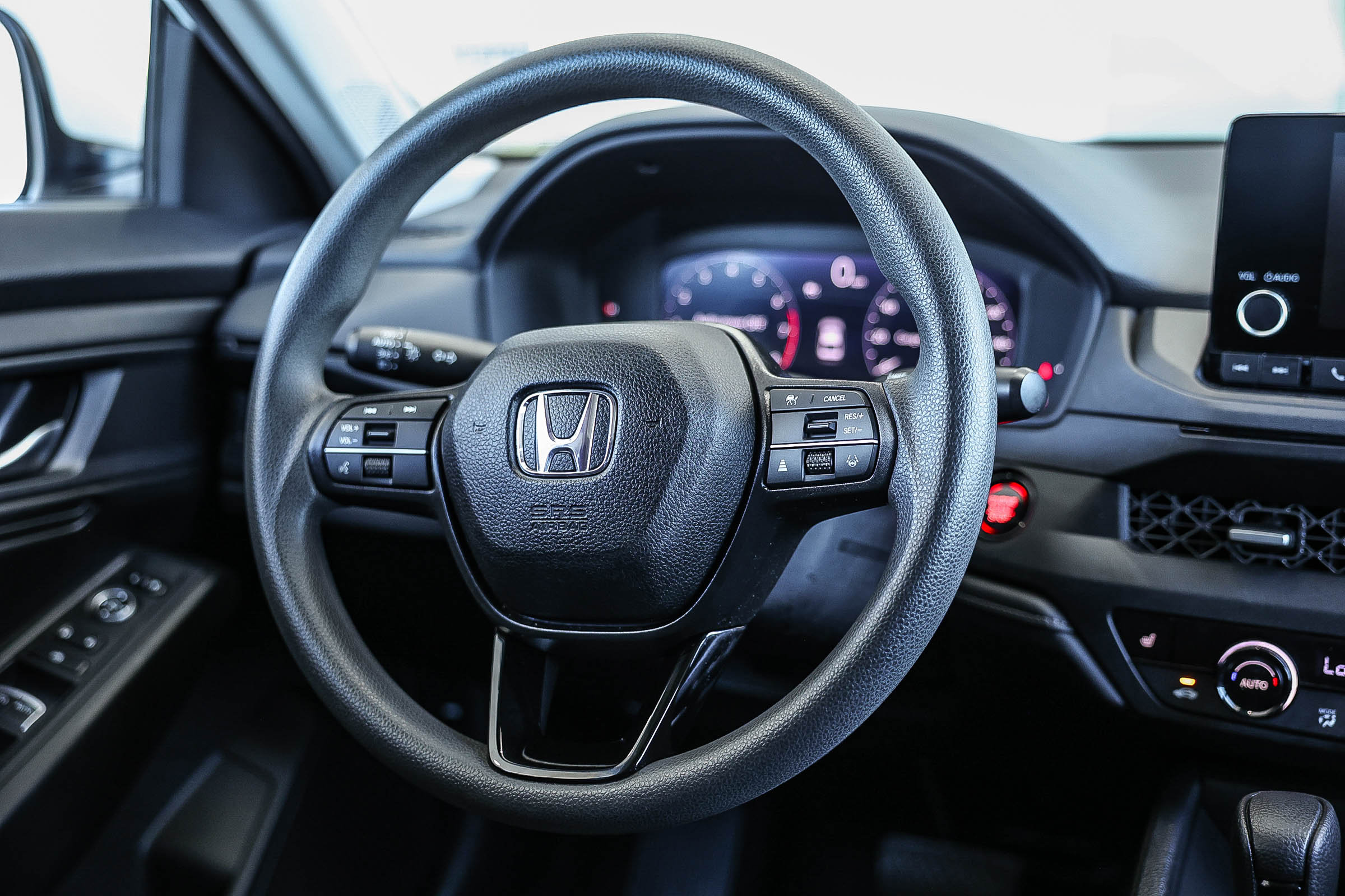 Used 2024 Honda Accord EX image 19