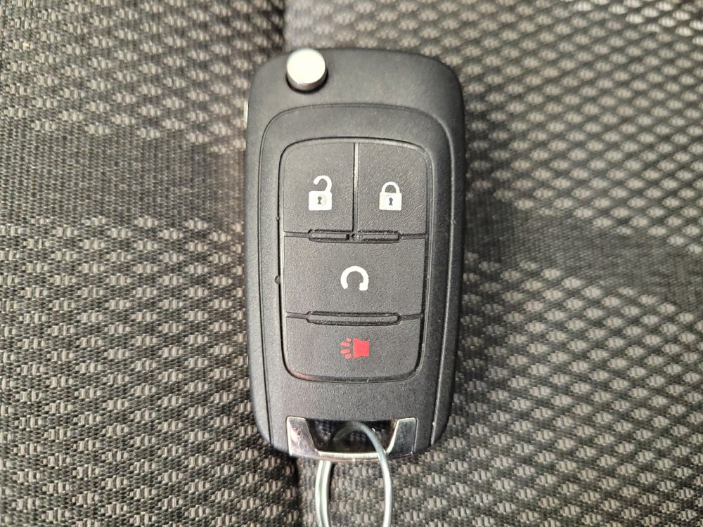 Used 2016 Chevrolet Sonic LT FWD image 32