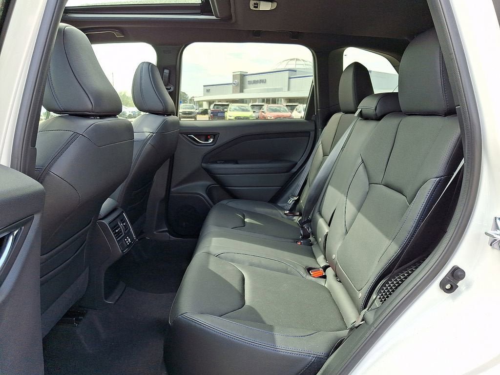 Certified 2025 Subaru Forester Limited AWD/4WD image 8