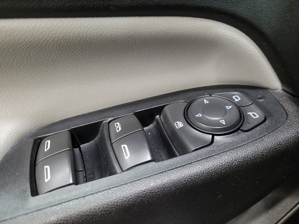 Used 2018 Chevrolet Equinox LS AWD/4WD image 27