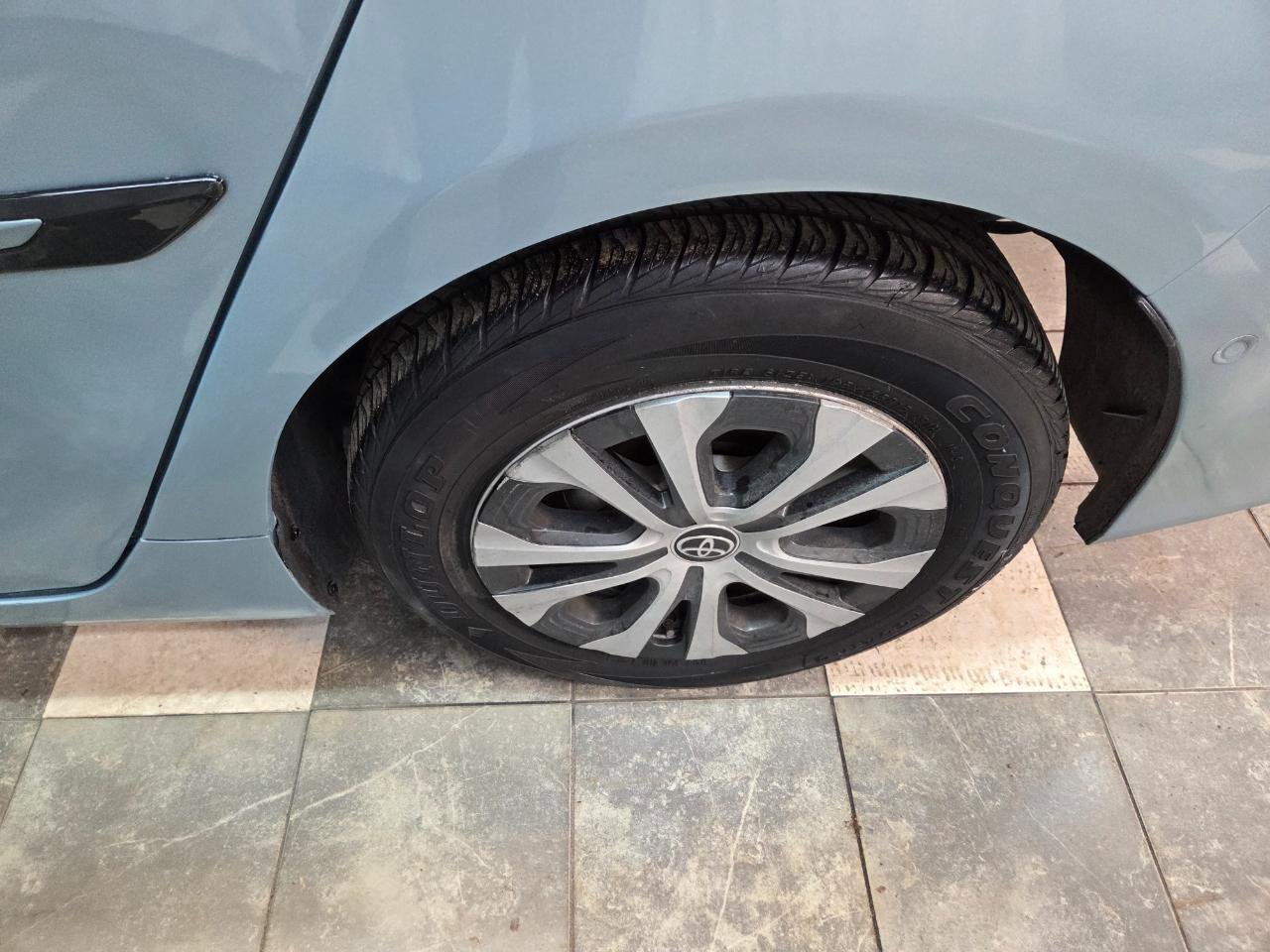 Used 2019 Toyota Prius XLE w/ Advanced Technology Package image 27