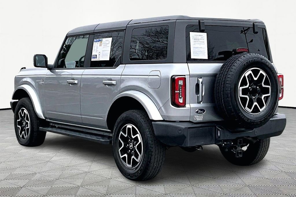 Used 2024 Ford Bronco Outer Banks image 6