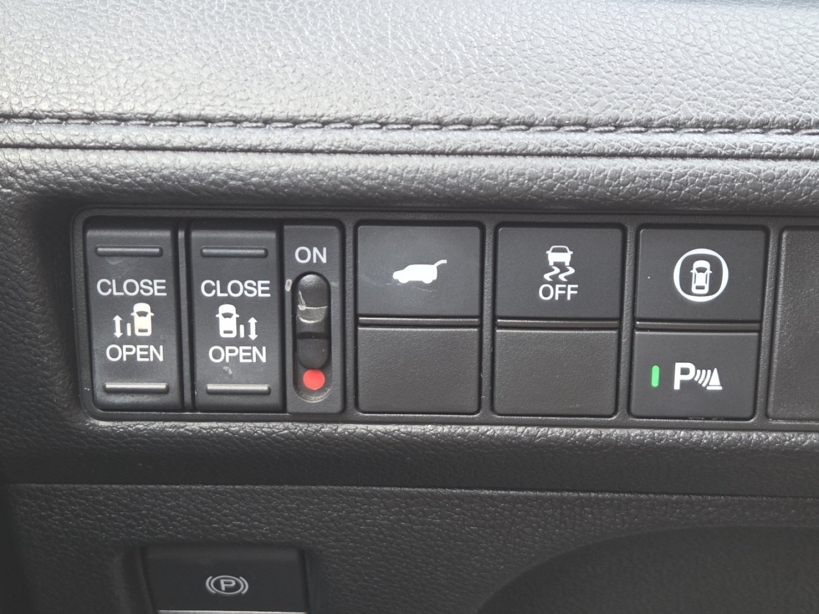 Used 2023 Honda Odyssey Touring image 34
