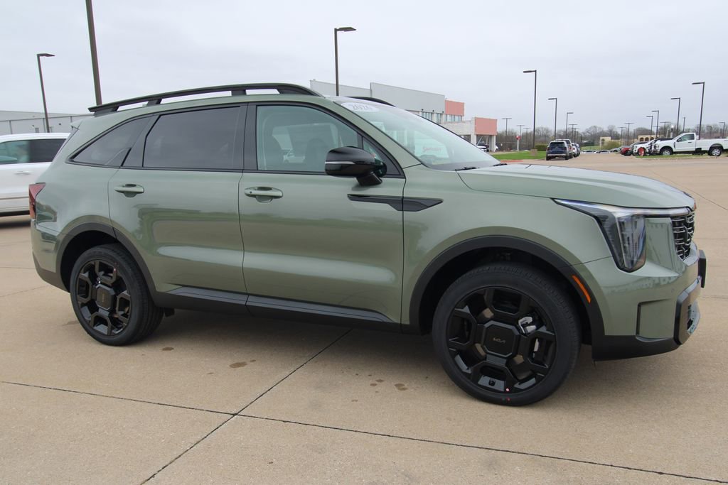 New 2026 Kia Sorento X-Line EX image 3