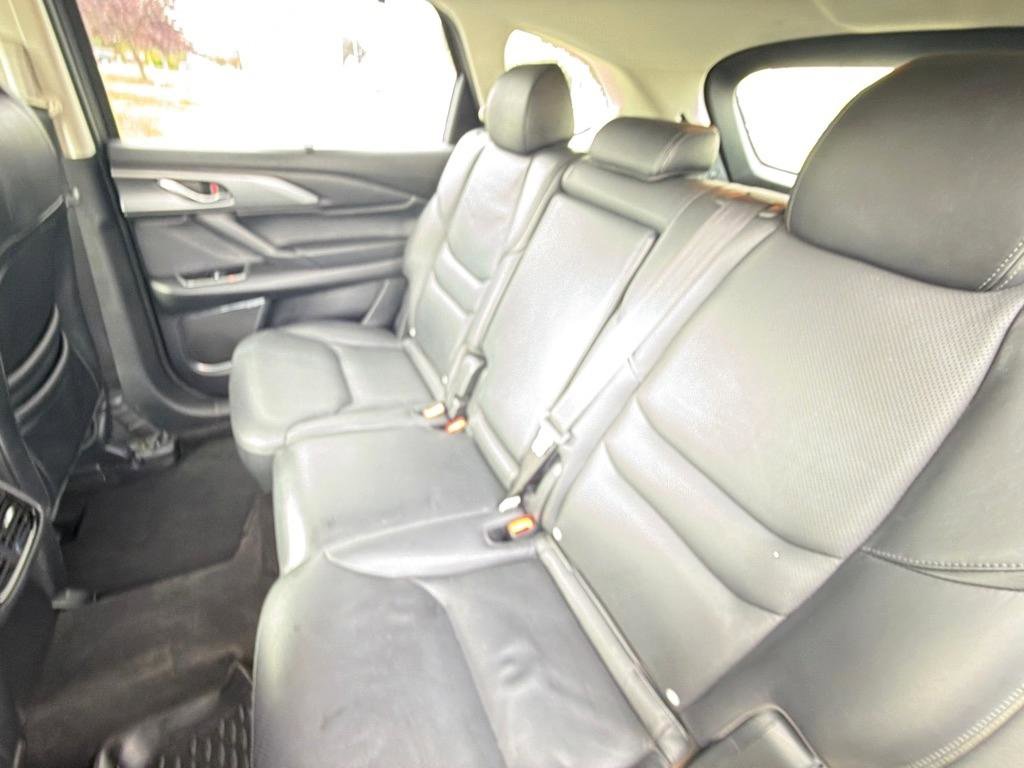 Used 2018 MAZDA CX-9 Touring w/ Touring Premium Package FWD image 25
