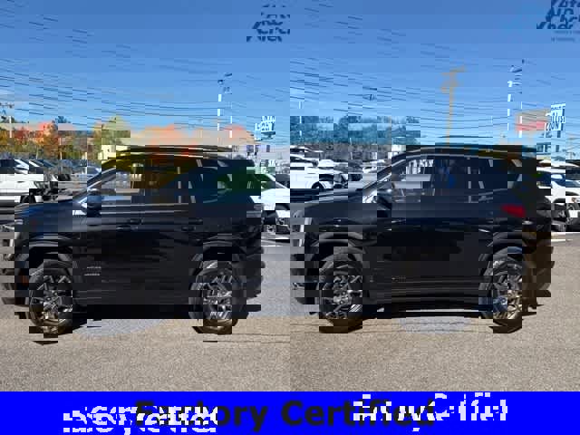 Certified 2025 GMC Acadia Elevation image 4