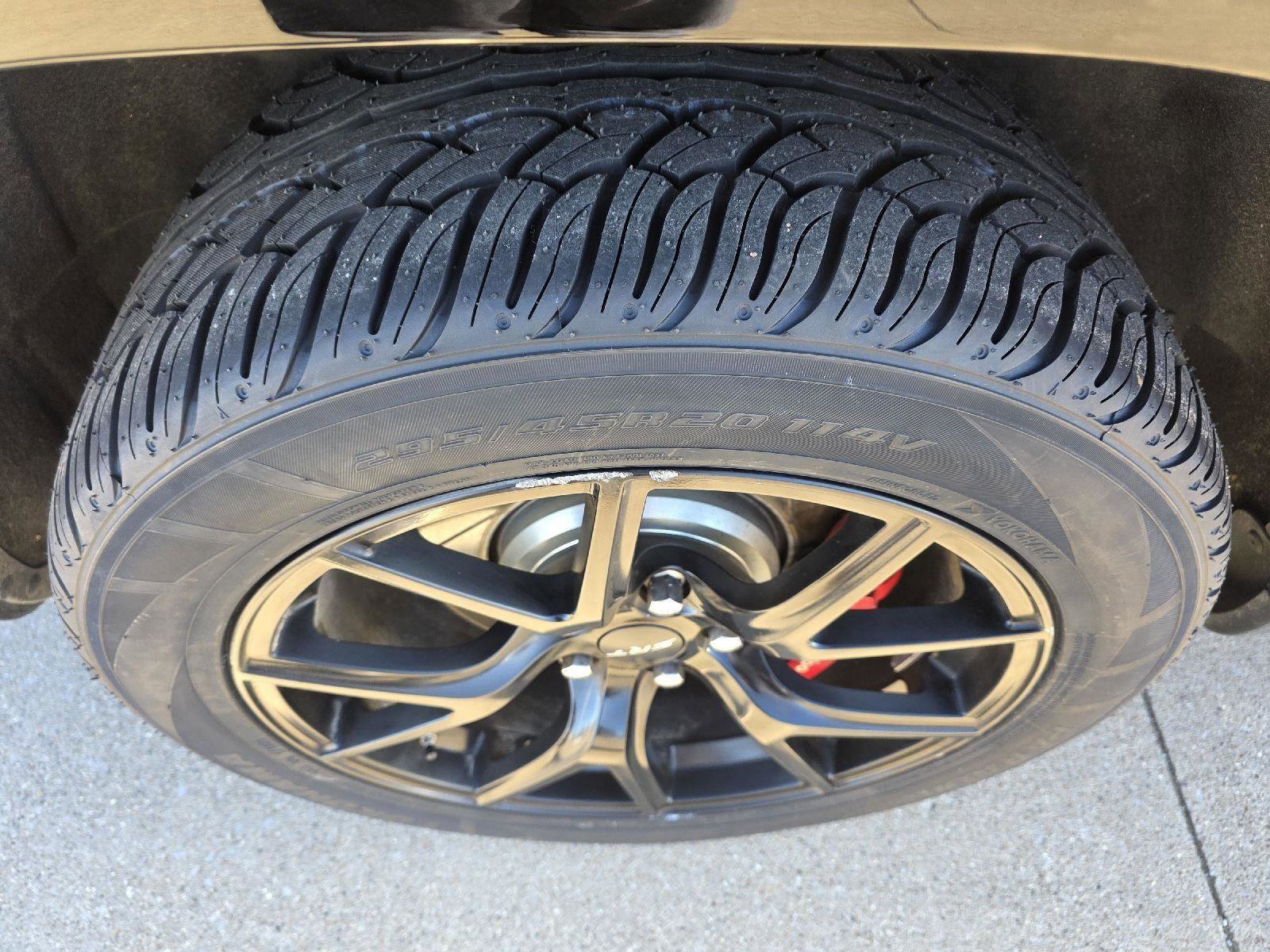 Used 2018 Jeep Grand Cherokee SRT image 36