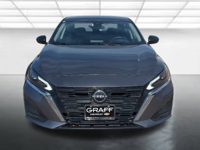 Used 2024 Nissan Altima 2.5 SV image 22